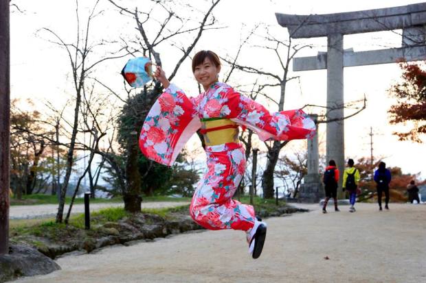 kimono-jump